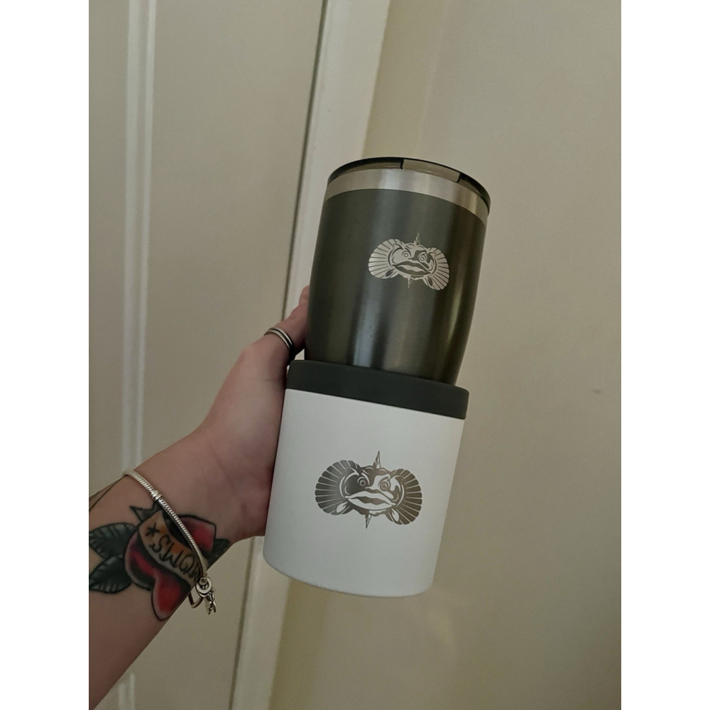 Toadfish Non-Tipping 20 Oz Tumbler Graphite With Anchor Universal Cup Holder